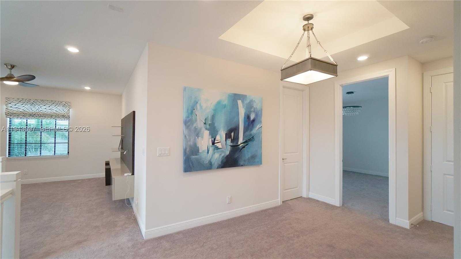 Small Image of 8725 PARKLAND BAY DR, Parkland Number 25