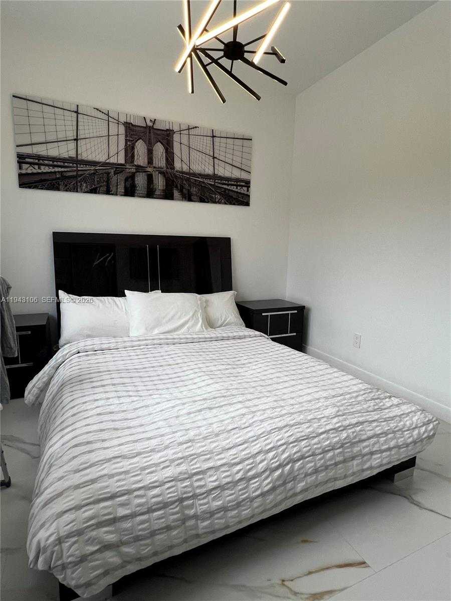 Small Image of 7782 NORTH WEST 18TH ST, Pembroke Pines Number 30