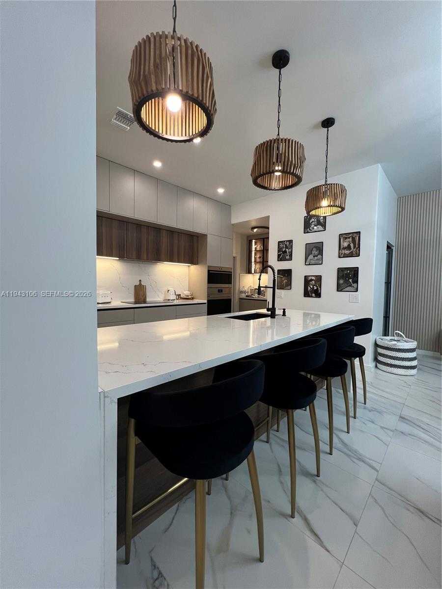 Small Image of 7782 NORTH WEST 18TH ST, Pembroke Pines Number 37