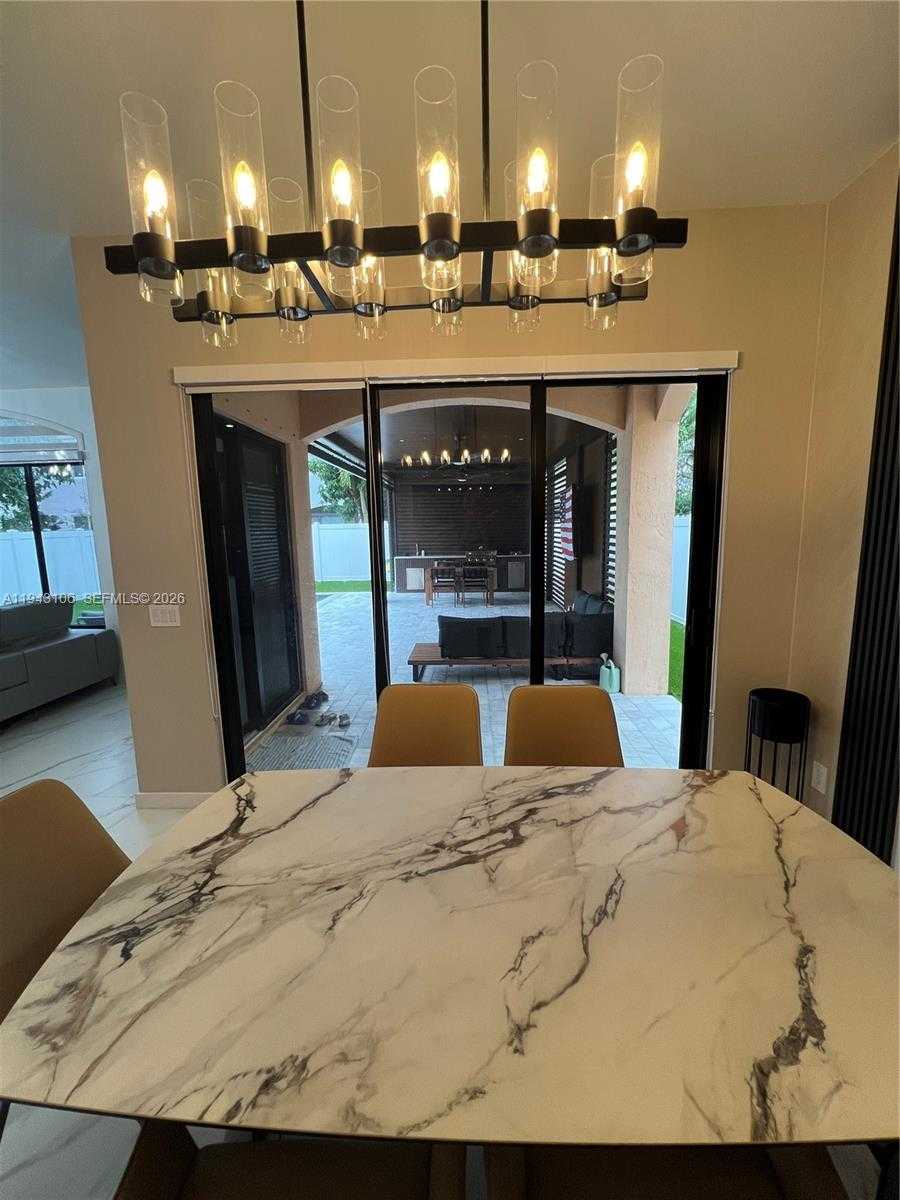 Small Image of 7782 NORTH WEST 18TH ST, Pembroke Pines Number 39