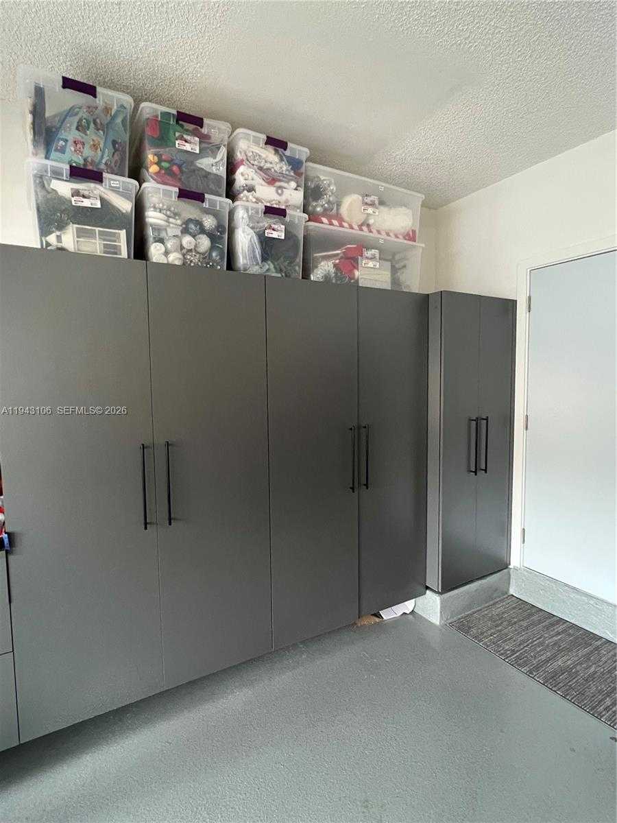 Small Image of 7782 NORTH WEST 18TH ST, Pembroke Pines Number 43