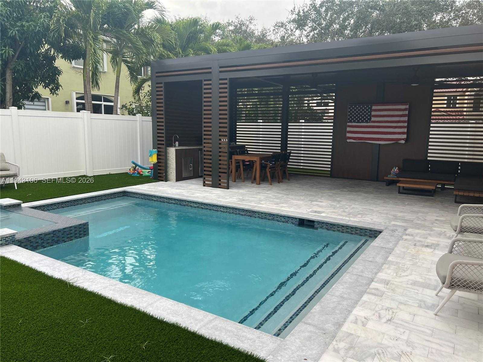 Small Image of 7782 NORTH WEST 18TH ST, Pembroke Pines Number 5