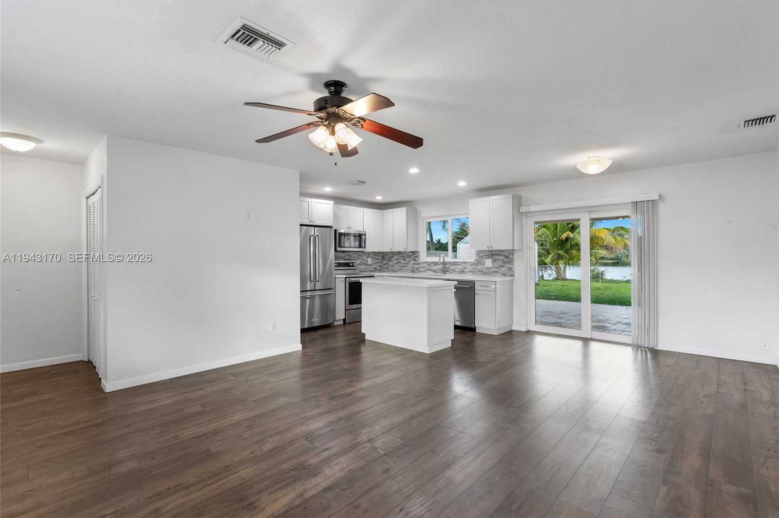 Small Image of 1301 NORTH WEST 87TH WAY, Pembroke Pines Number 12