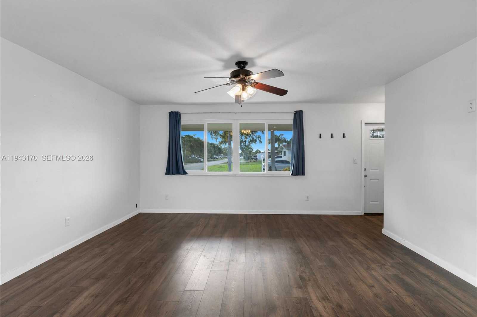 Small Image of 1301 NORTH WEST 87TH WAY, Pembroke Pines Number 14