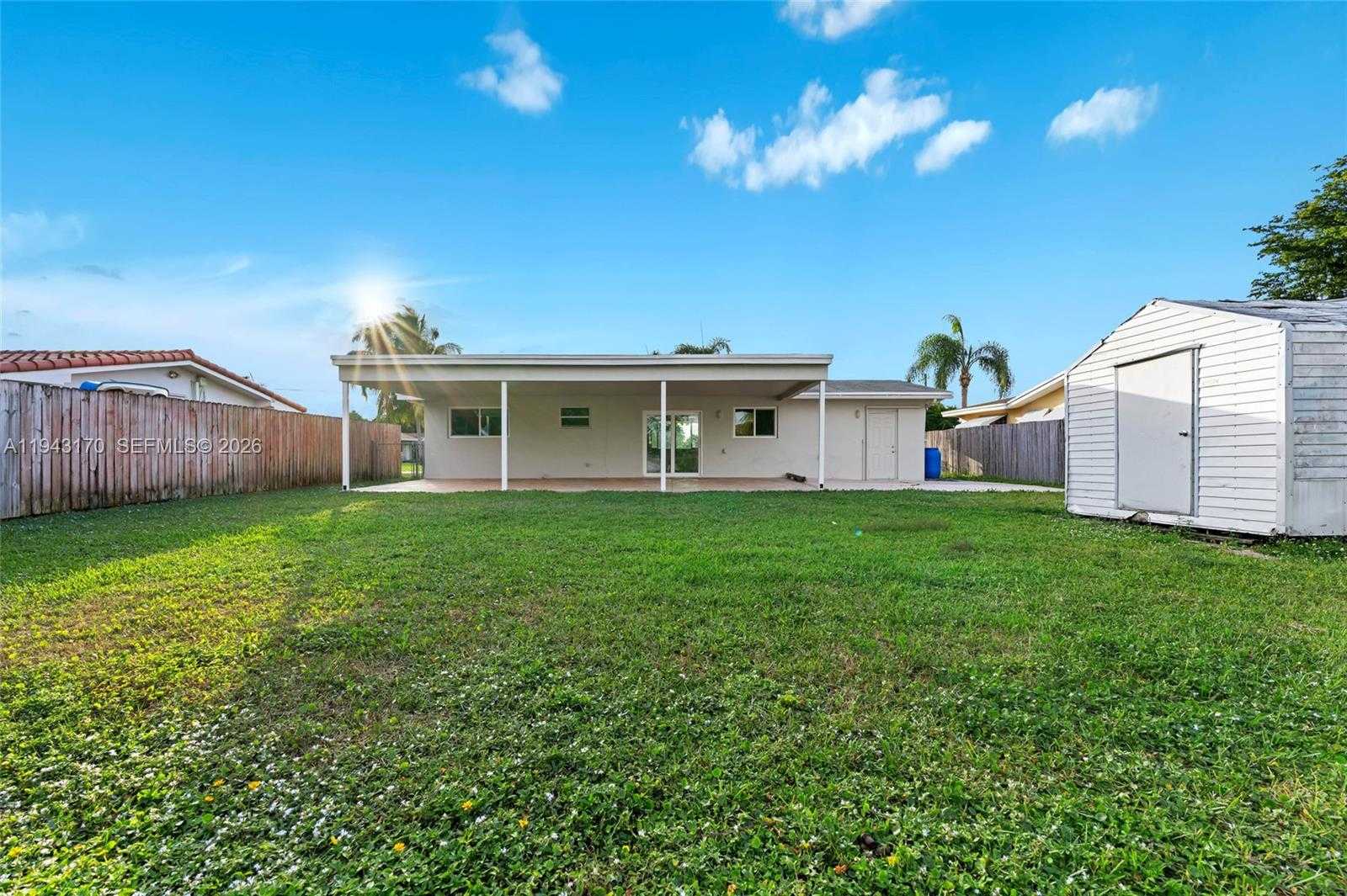 Small Image of 1301 NORTH WEST 87TH WAY, Pembroke Pines Number 29