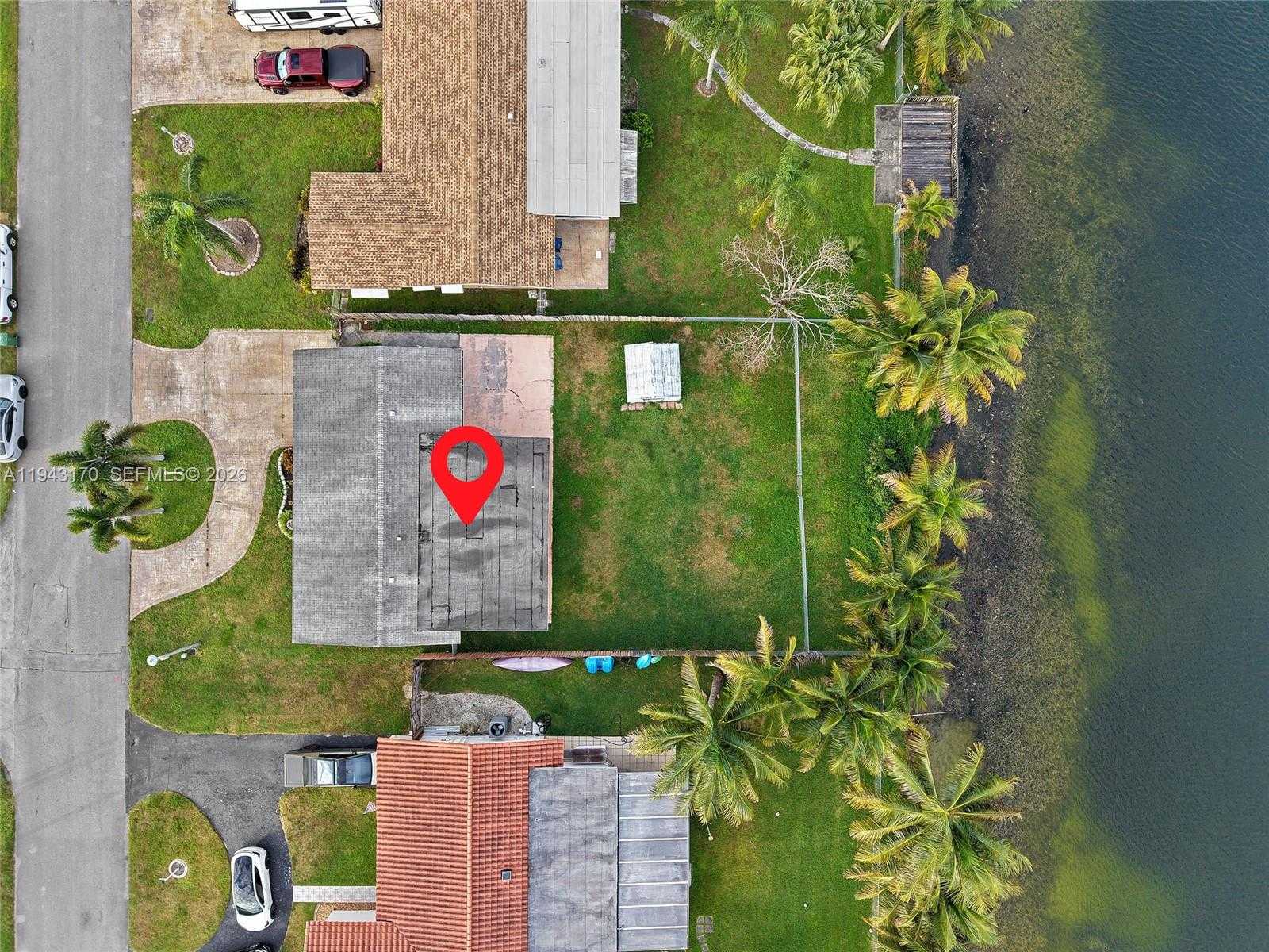 Small Image of 1301 NORTH WEST 87TH WAY, Pembroke Pines Number 34