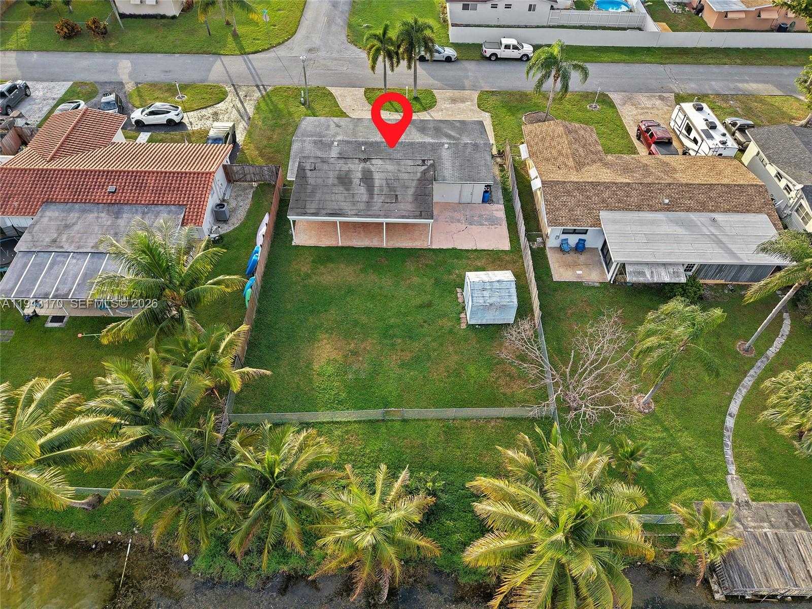 Small Image of 1301 NORTH WEST 87TH WAY, Pembroke Pines Number 35