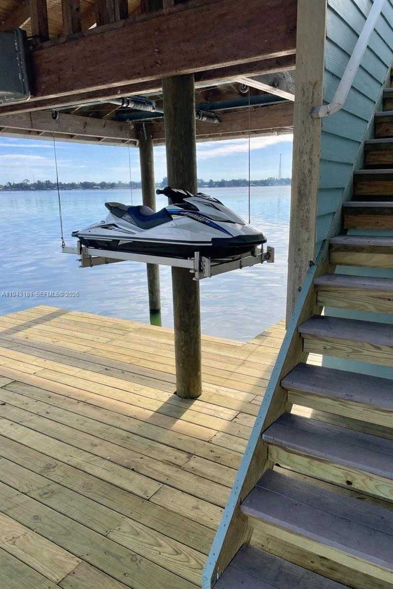 Small Image of 424 LAKE MIRROR DR, Lake Placid Number 30