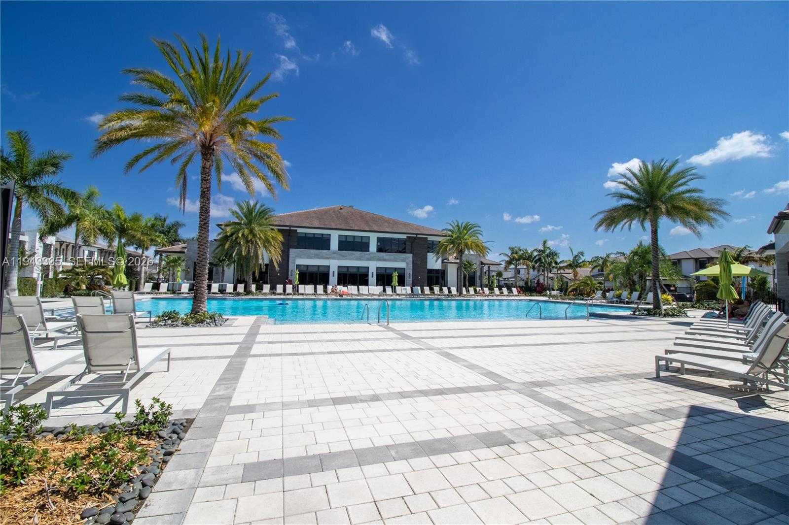 Small Image of 8156 NORTH WEST 48TH TER, Doral Number 41