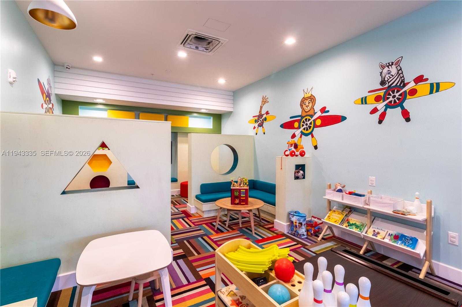 Small Image of 8156 NORTH WEST 48TH TER, Doral Number 47