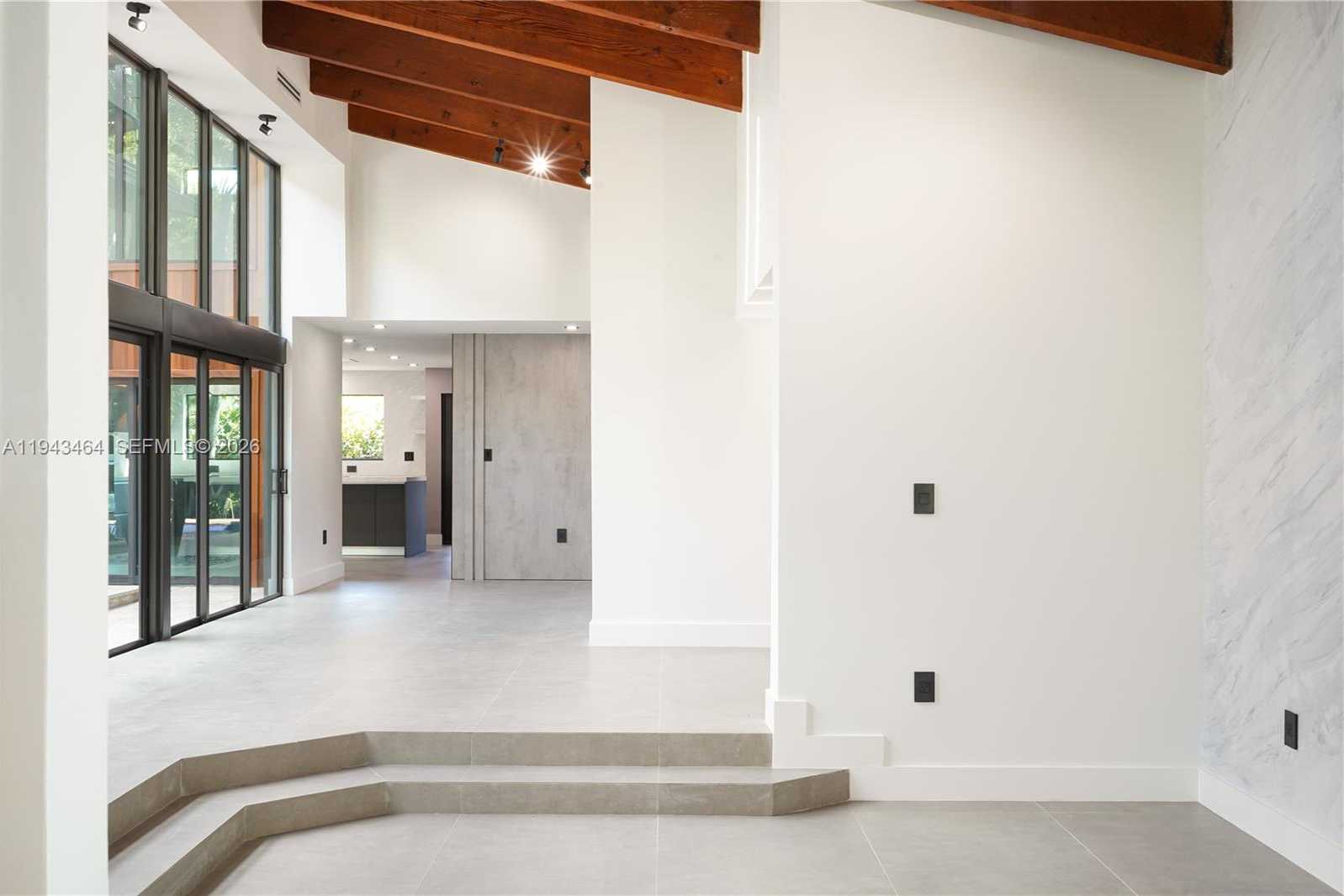 Small Image of 7765 SOUTH WEST 57TH TER, Miami Number 15