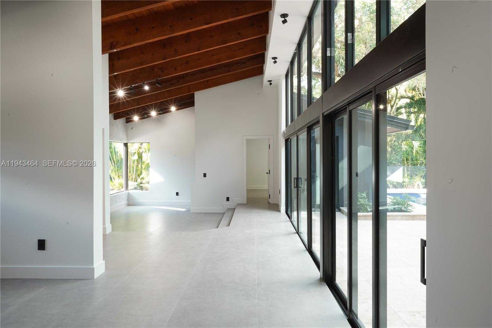 Small Image of 7765 SOUTH WEST 57TH TER, Miami Number 16