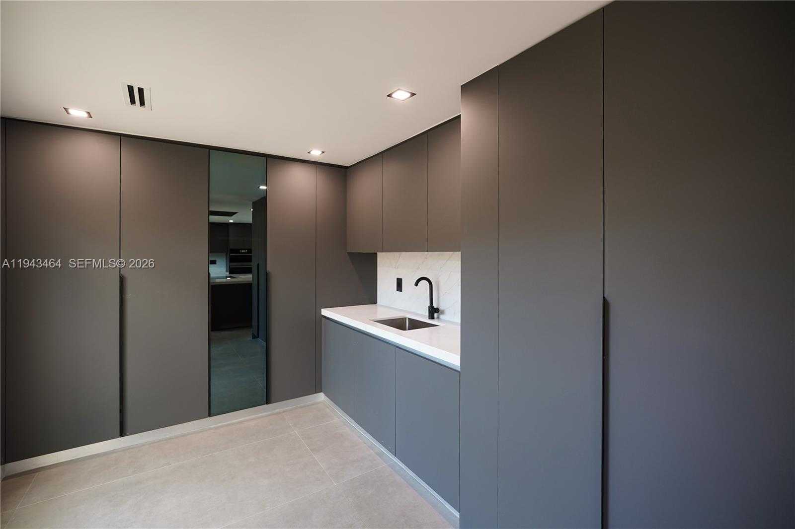 Small Image of 7765 SOUTH WEST 57TH TER, Miami Number 22