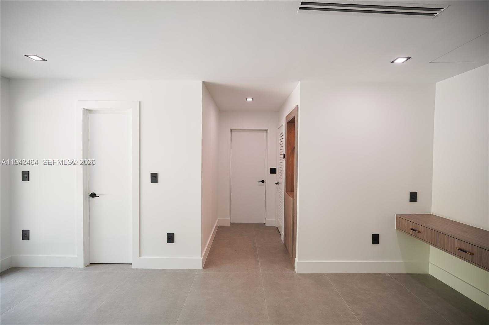 Small Image of 7765 SOUTH WEST 57TH TER, Miami Number 29