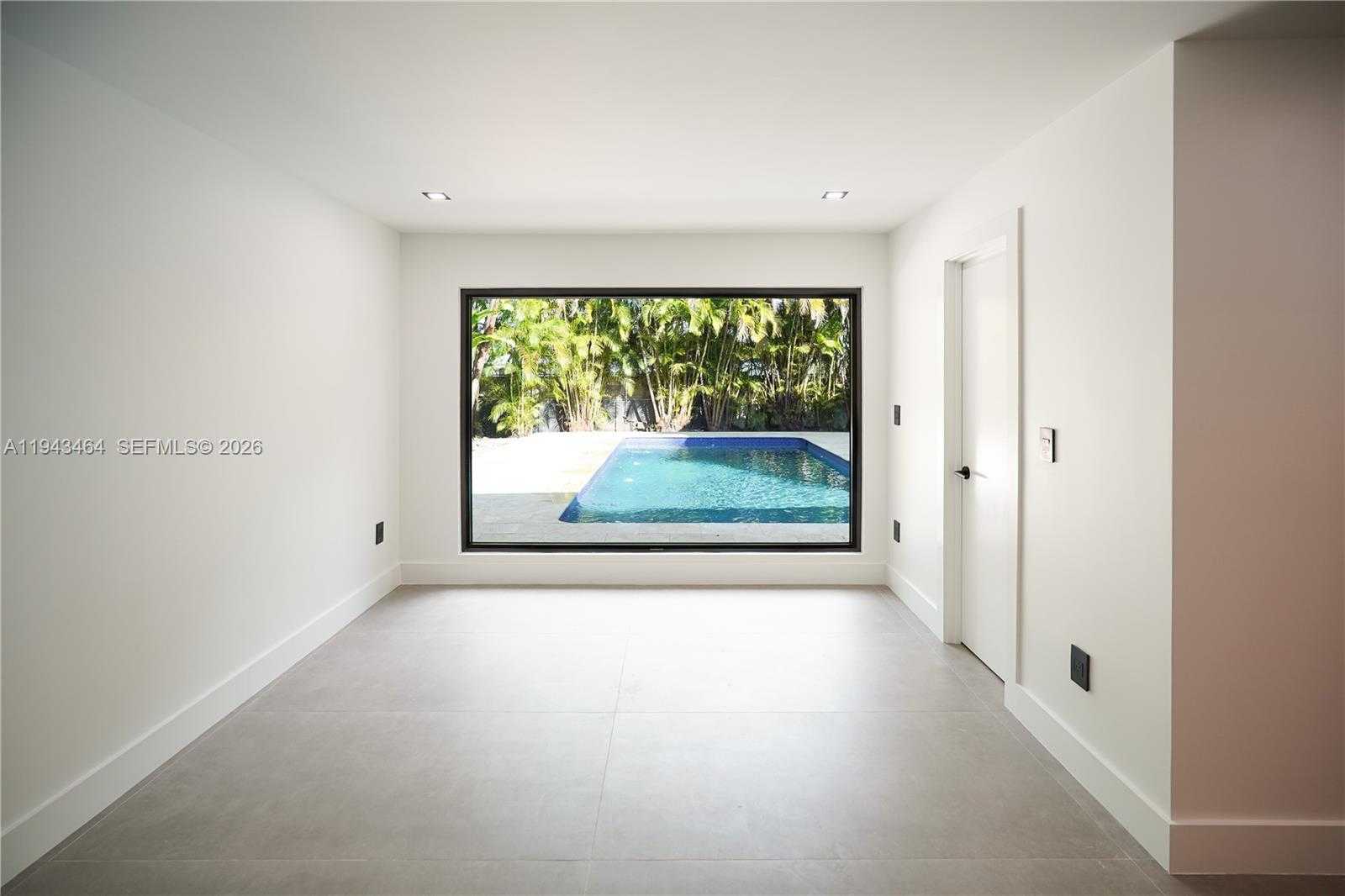 Small Image of 7765 SOUTH WEST 57TH TER, Miami Number 30