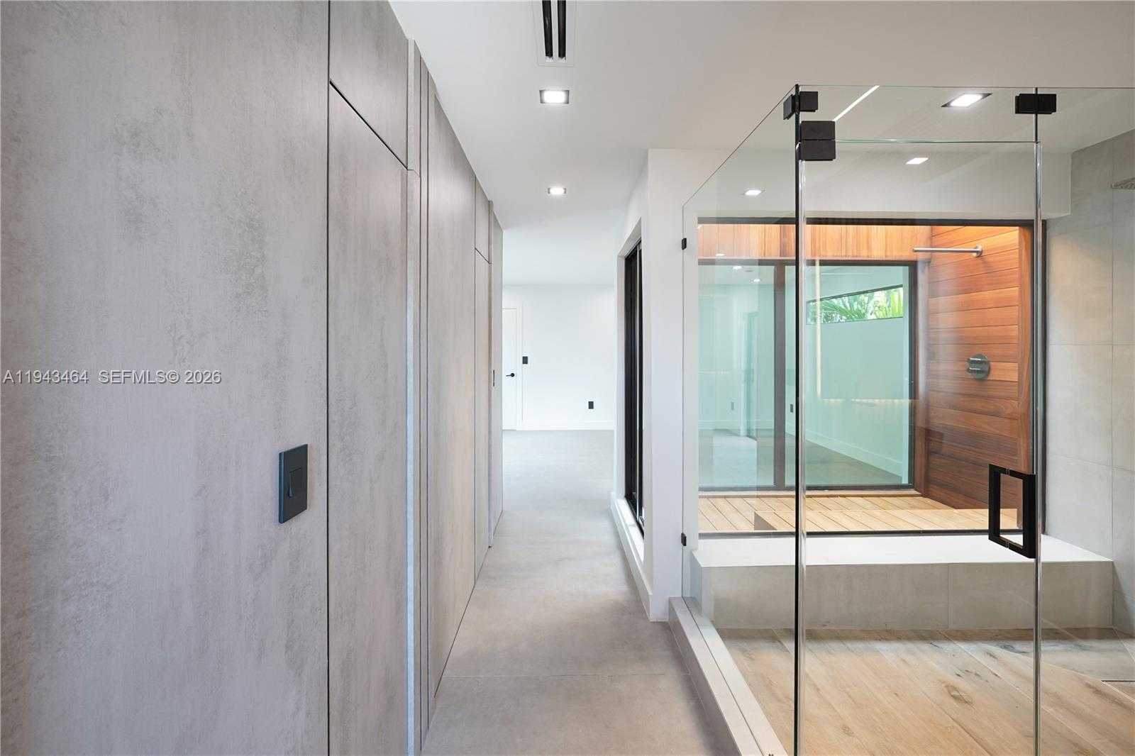 Small Image of 7765 SOUTH WEST 57TH TER, Miami Number 41