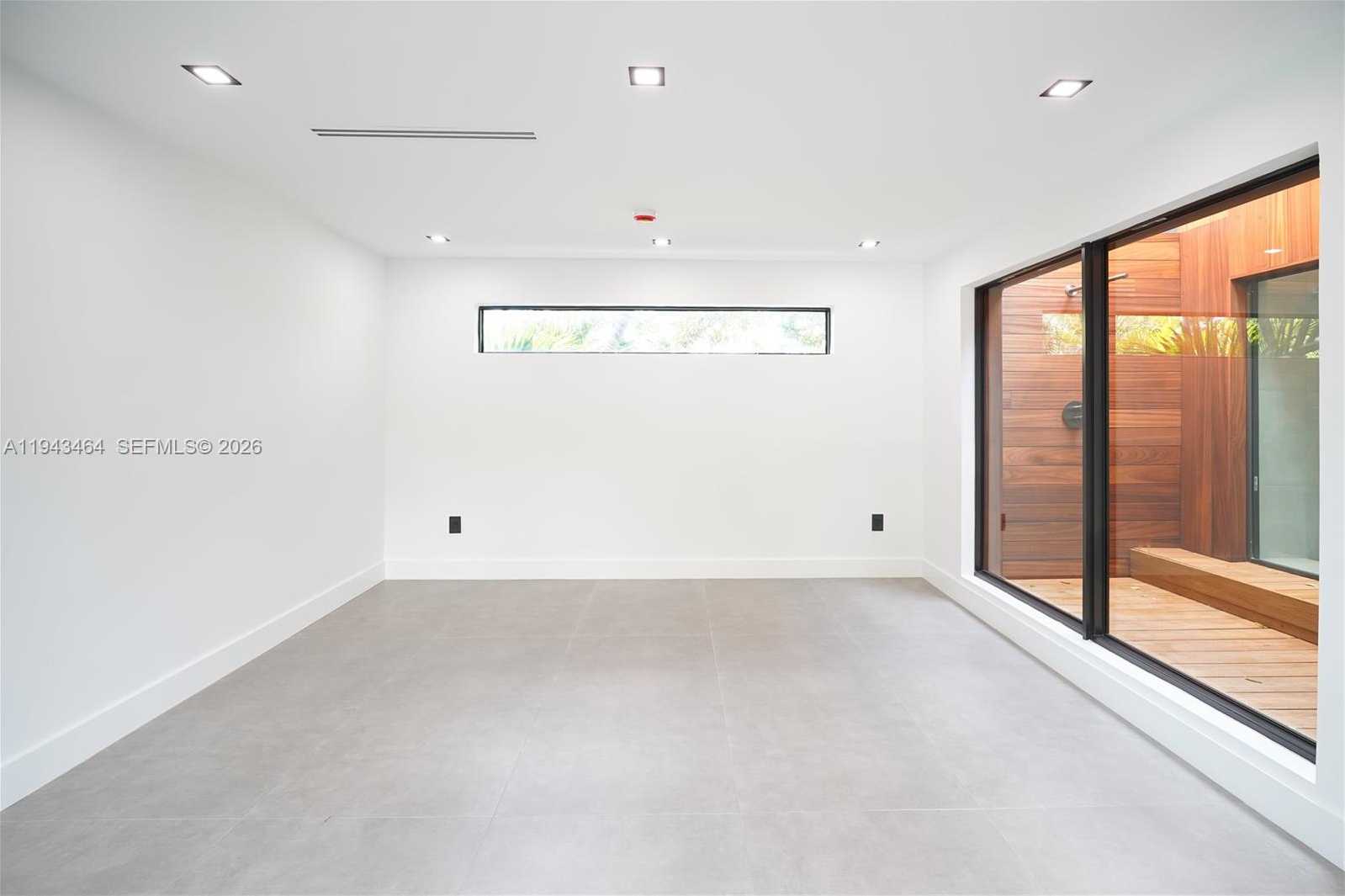 Small Image of 7765 SOUTH WEST 57TH TER, Miami Number 45