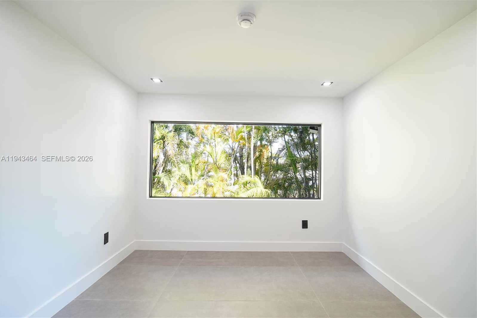 Small Image of 7765 SOUTH WEST 57TH TER, Miami Number 47