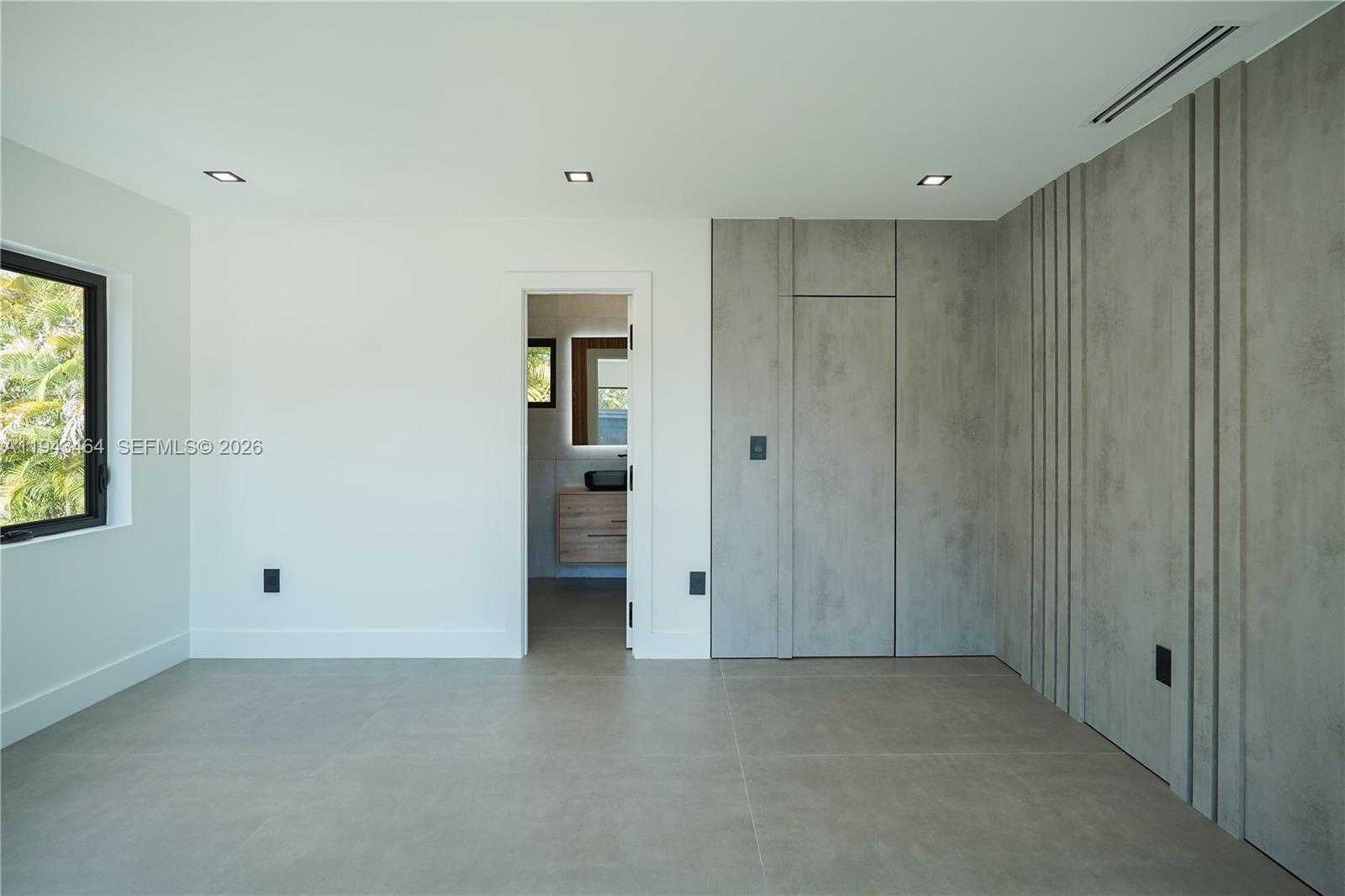 Small Image of 7765 SOUTH WEST 57TH TER, Miami Number 51