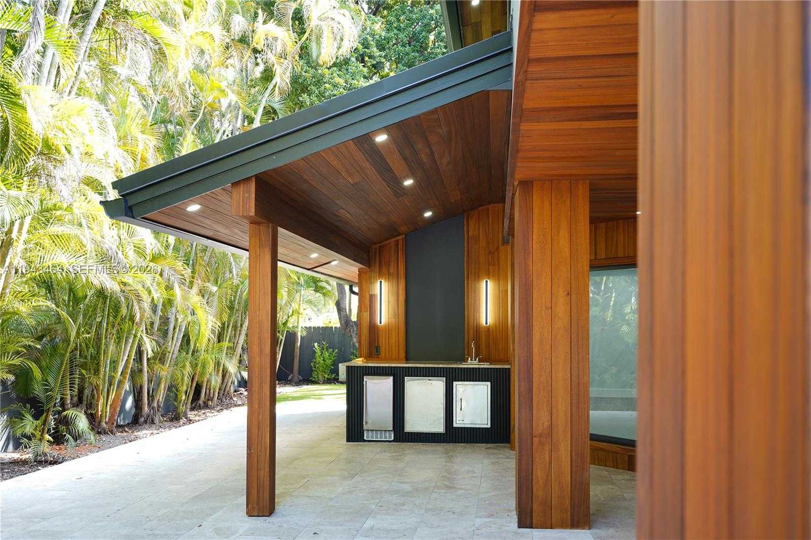 Small Image of 7765 SOUTH WEST 57TH TER, Miami Number 7