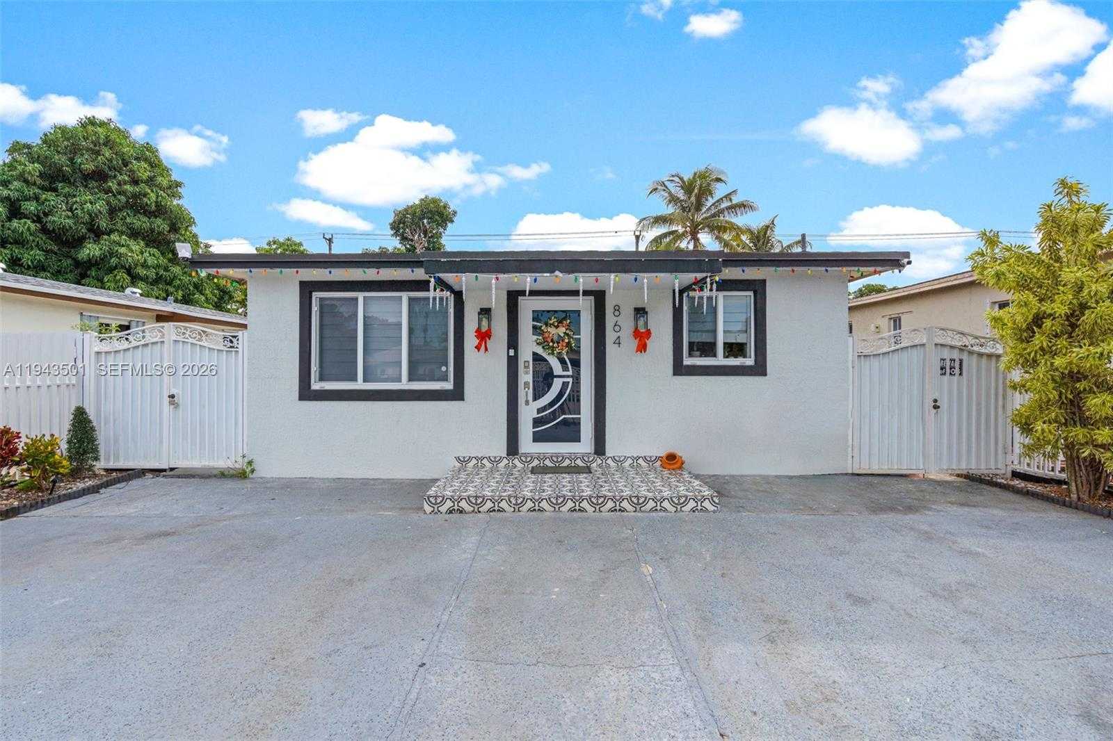 Small Image of 864 EAST 29TH ST, Hialeah Number 4
