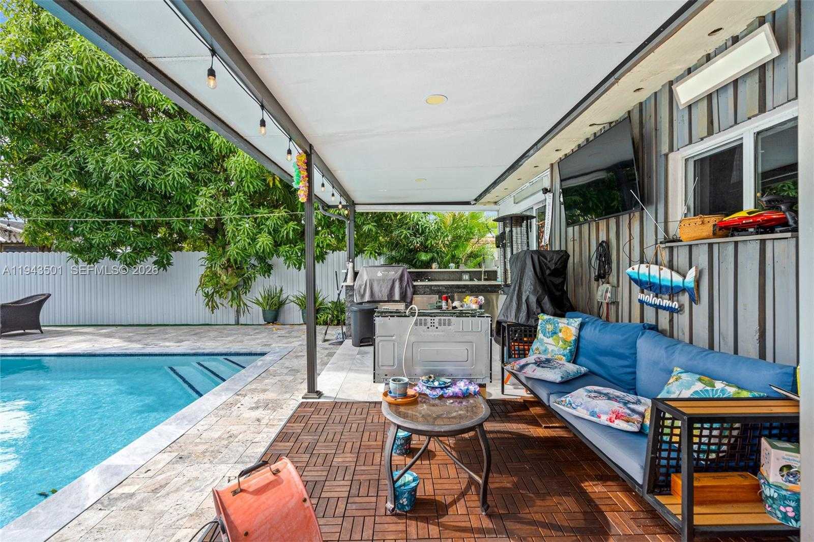 Small Image of 864 EAST 29TH ST, Hialeah Number 7