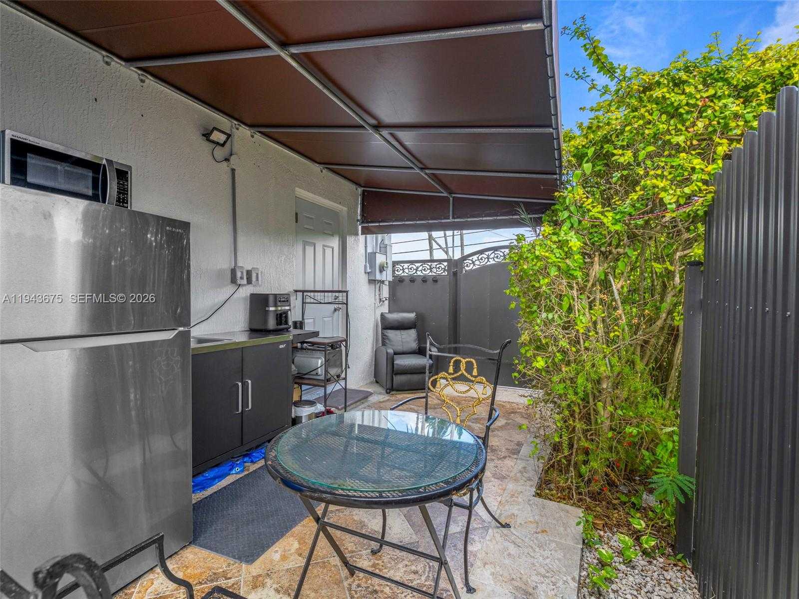 Small Image of 11415 SOUTH WEST 56TH ST, Miami Number 10