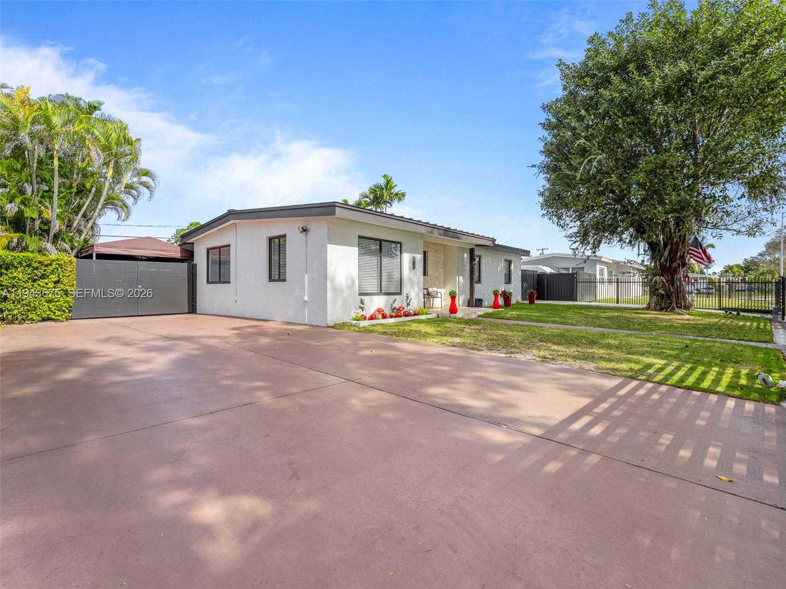 Small Image of 11415 SOUTH WEST 56TH ST, Miami Number 15