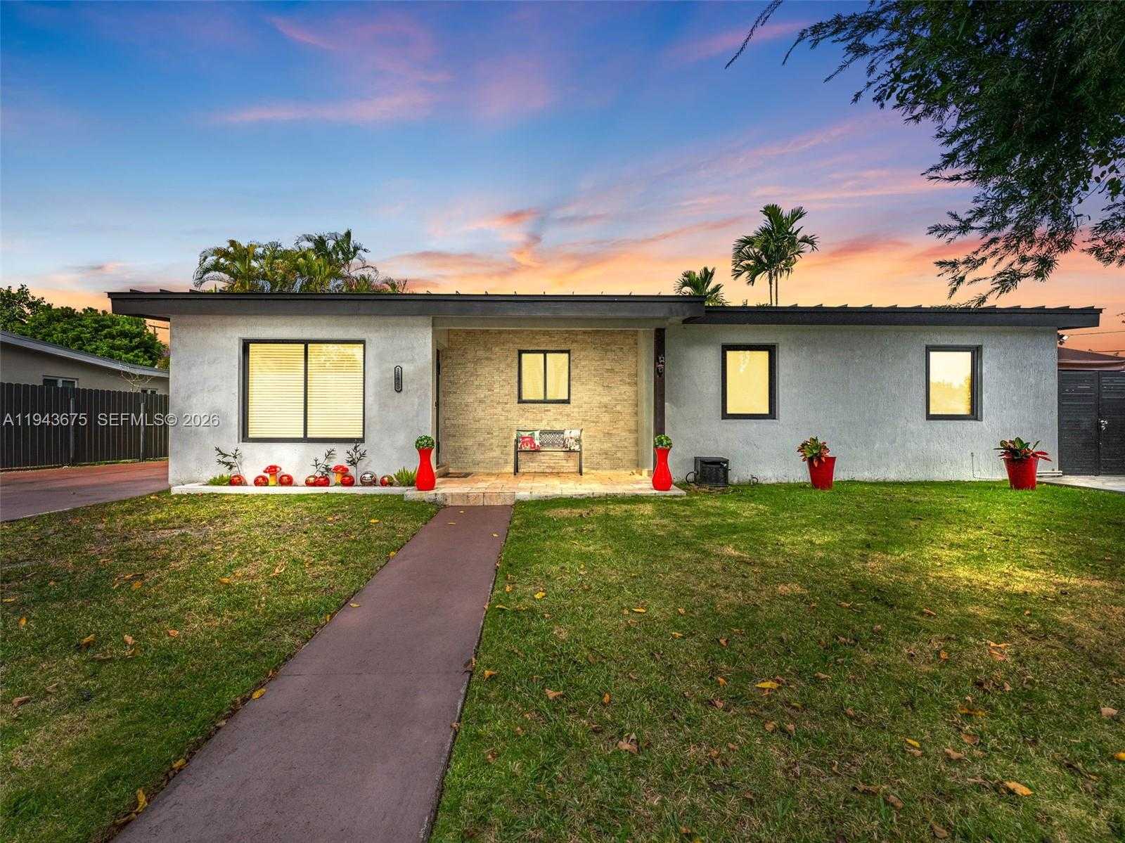 Small Image of 11415 SOUTH WEST 56TH ST, Miami Number 18