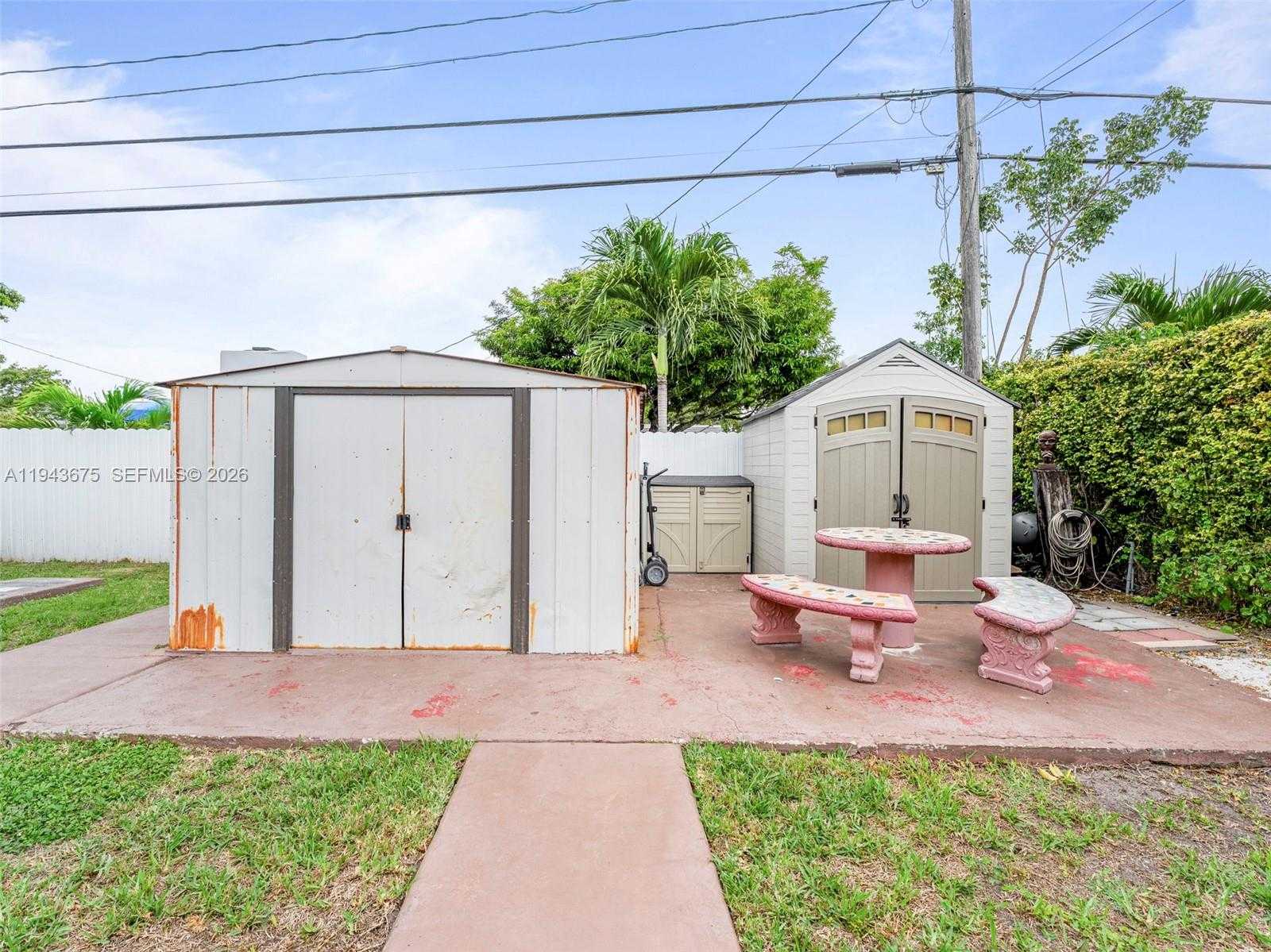Small Image of 11415 SOUTH WEST 56TH ST, Miami Number 43