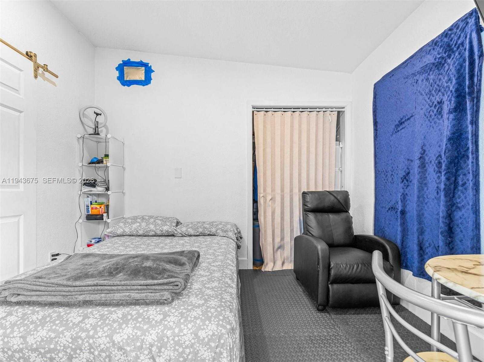 Small Image of 11415 SOUTH WEST 56TH ST, Miami Number 5