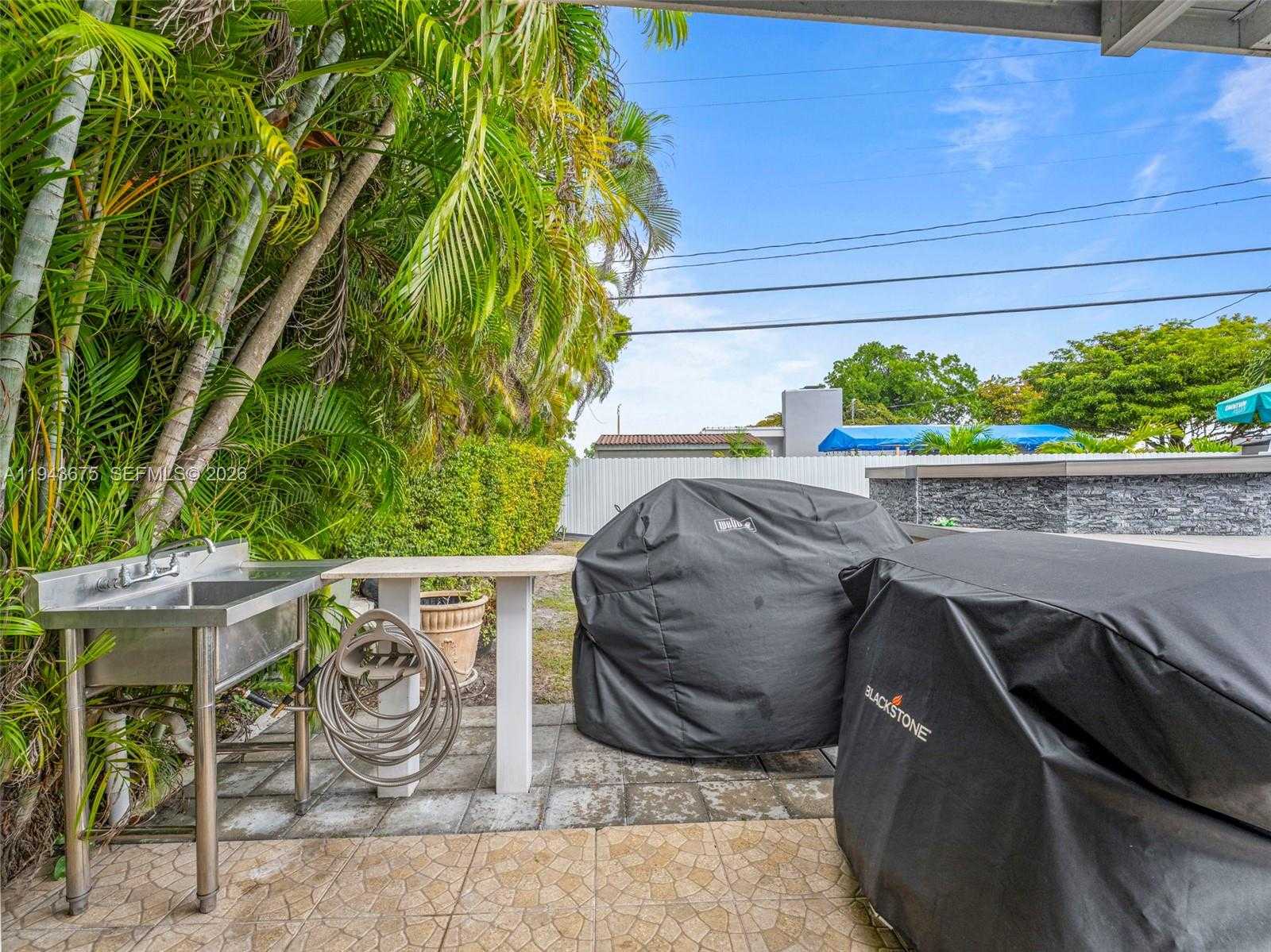 Small Image of 11415 SOUTH WEST 56TH ST, Miami Number 54