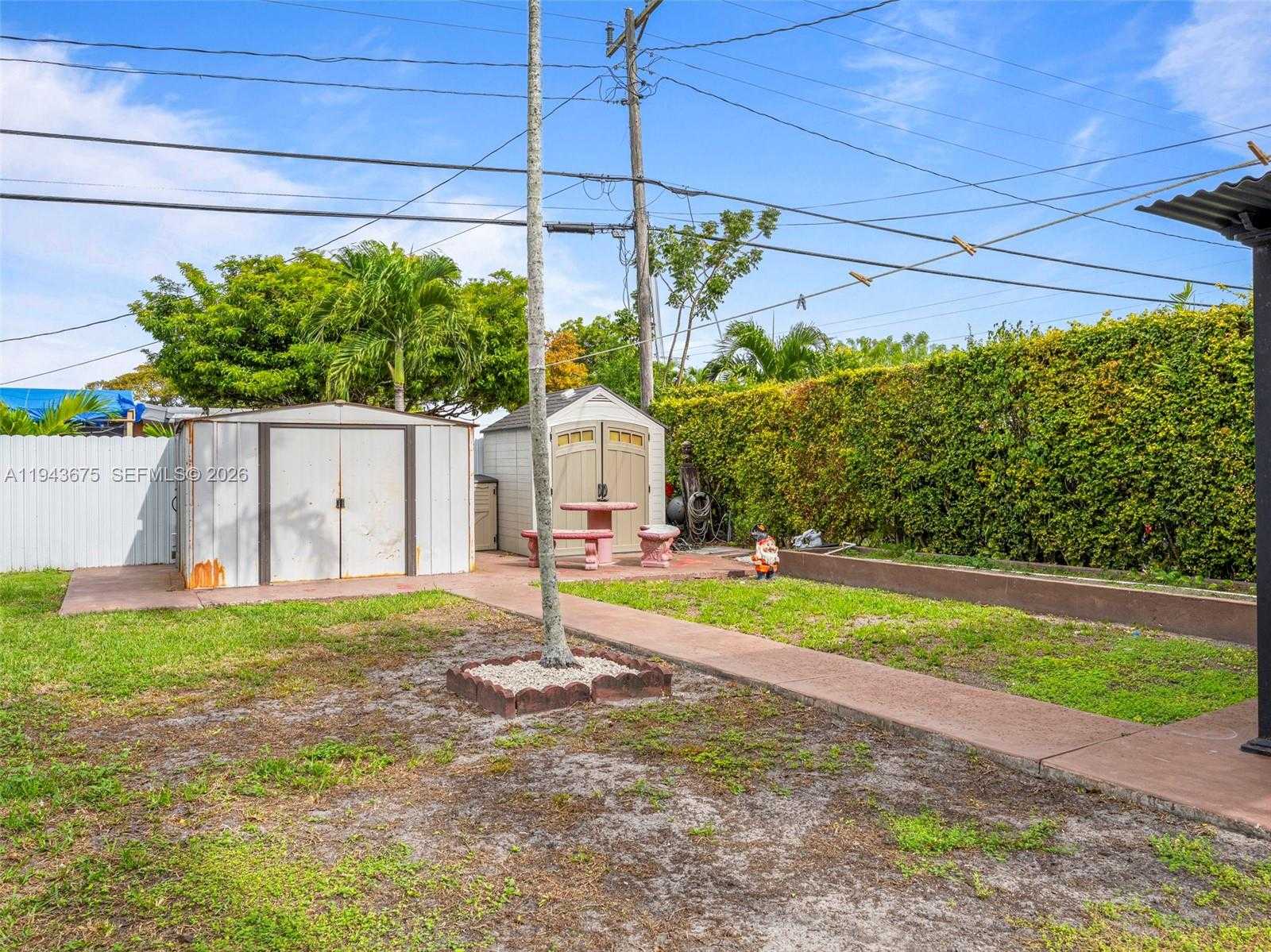 Small Image of 11415 SOUTH WEST 56TH ST, Miami Number 60