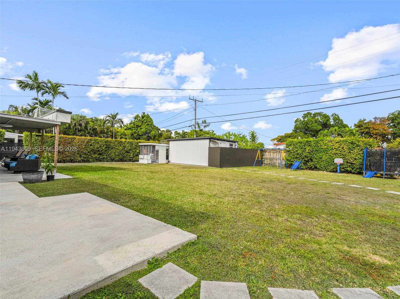Small Image of 11401 SOUTH WEST 56TH ST, Miami Number 20