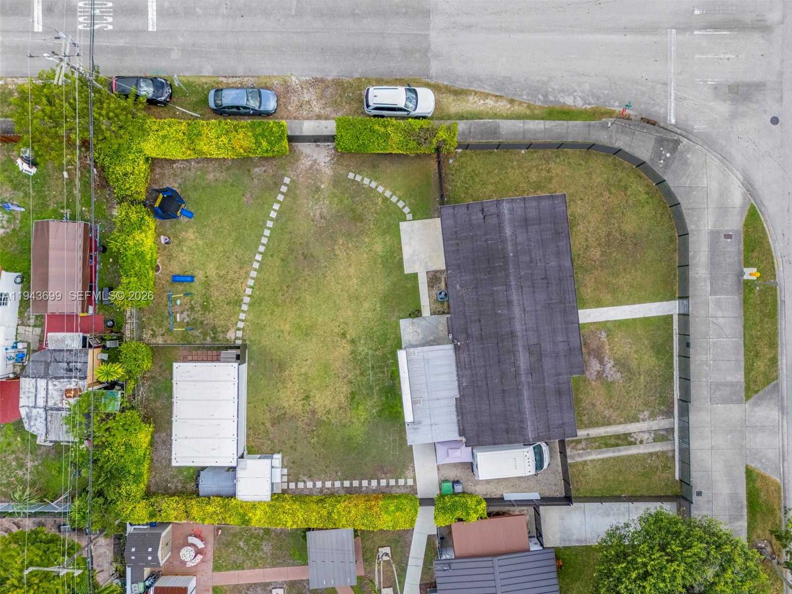 Small Image of 11401 SOUTH WEST 56TH ST, Miami Number 28