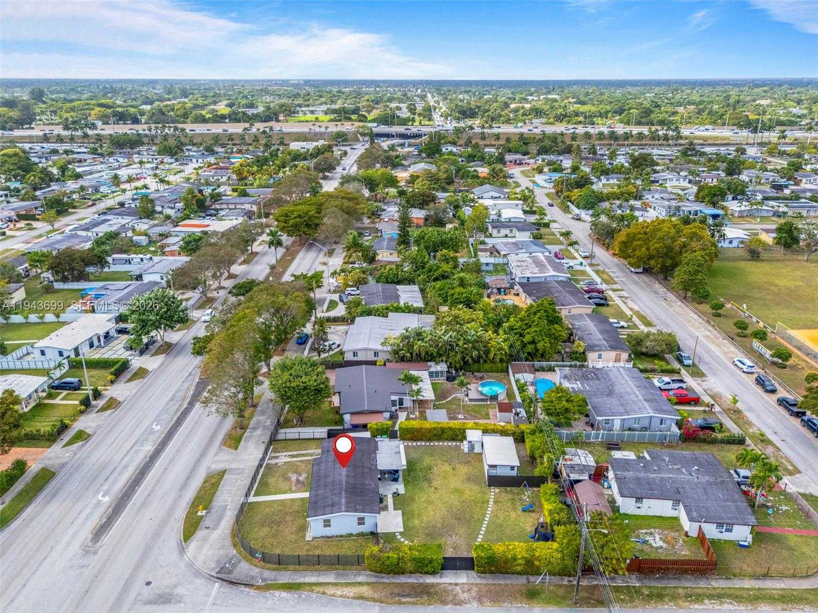 Small Image of 11401 SOUTH WEST 56TH ST, Miami Number 31