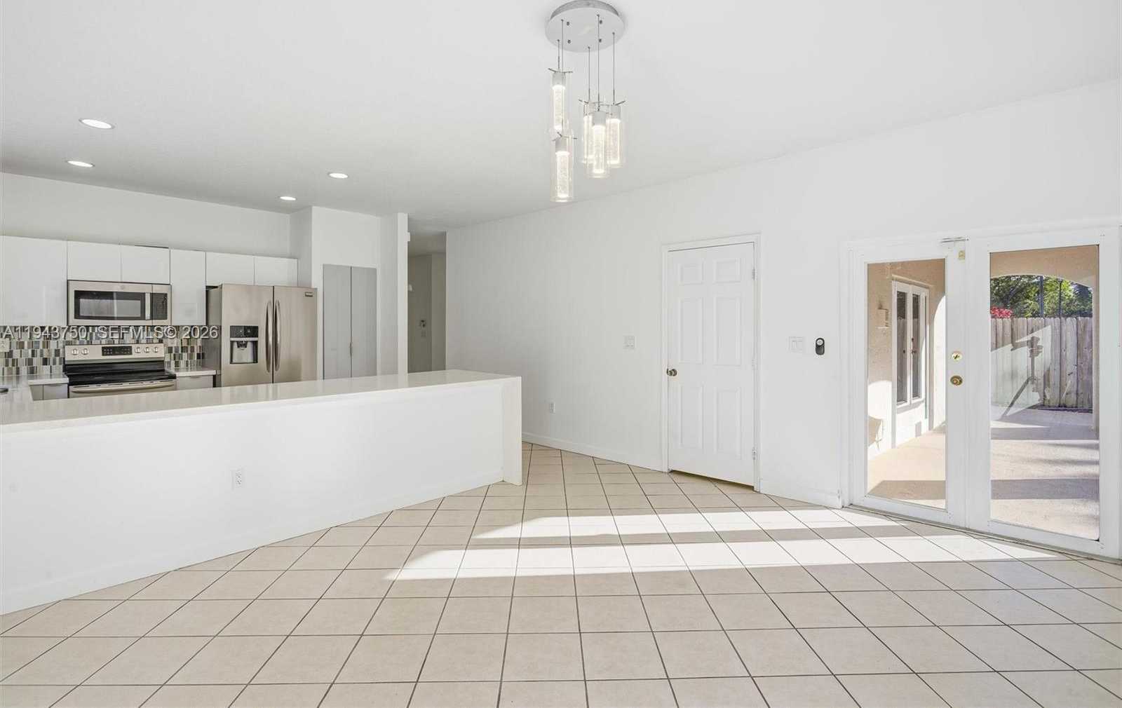 Small Image of 12920 SOUTH WEST 143RD TER, Miami Number 16