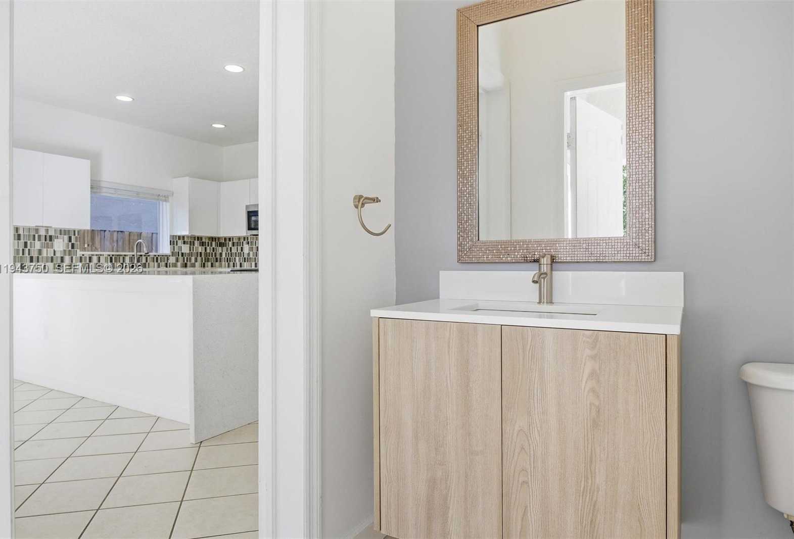 Small Image of 12920 SOUTH WEST 143RD TER, Miami Number 18