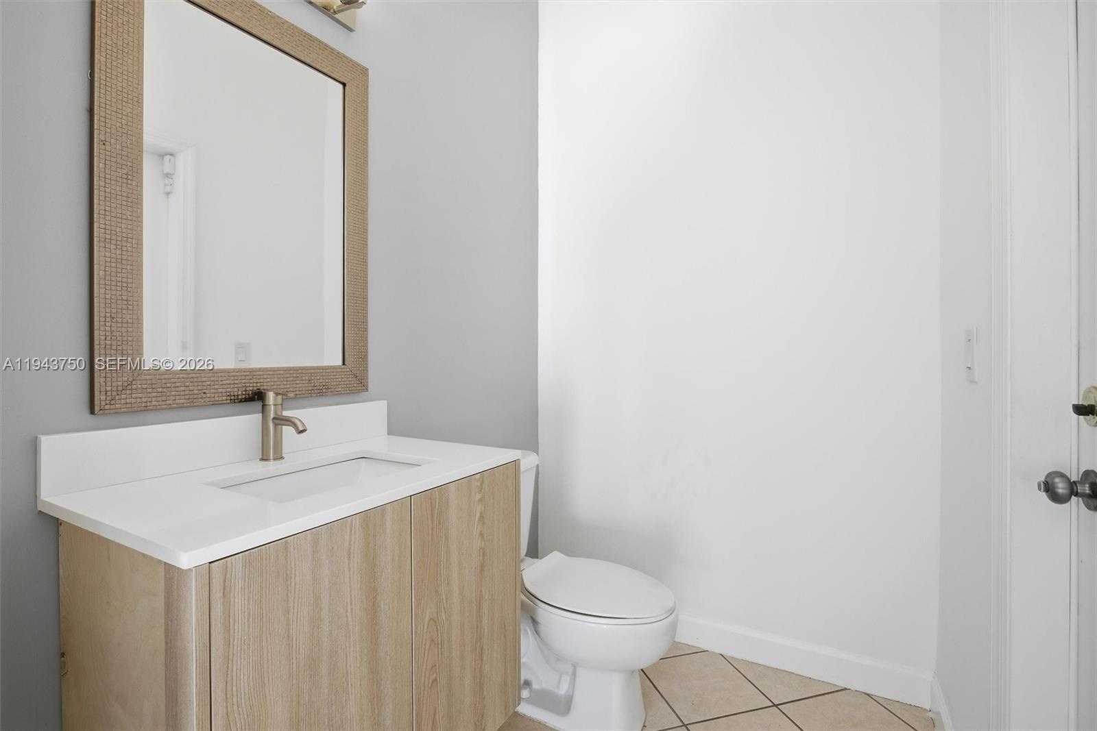 Small Image of 12920 SOUTH WEST 143RD TER, Miami Number 19