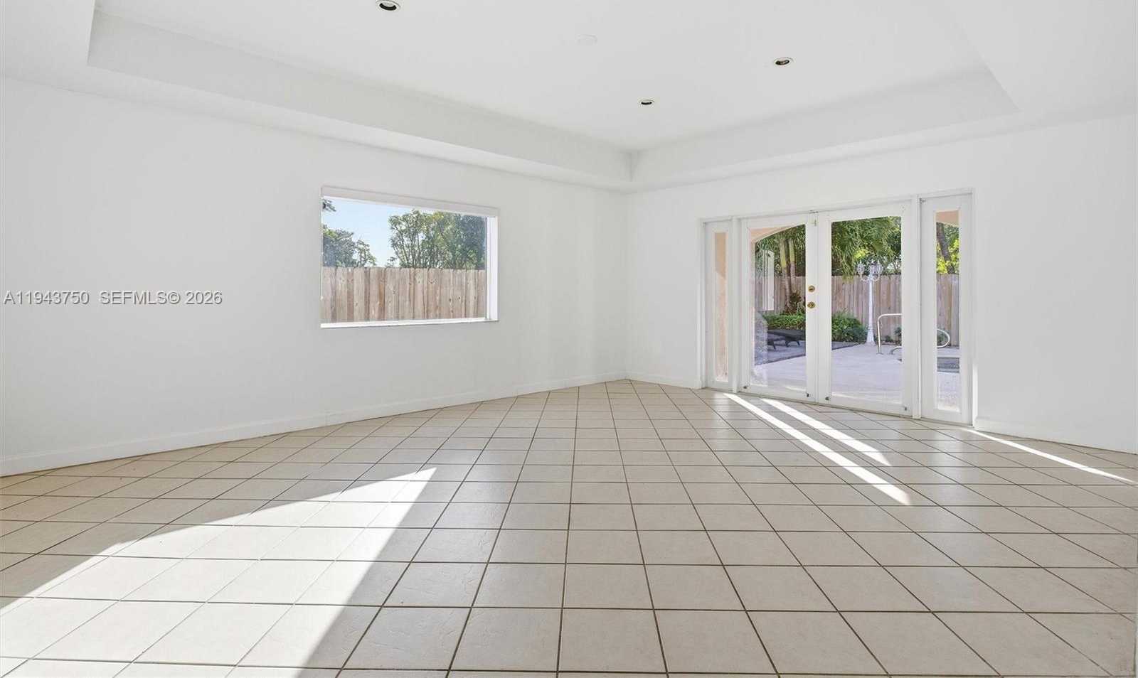 Small Image of 12920 SOUTH WEST 143RD TER, Miami Number 23