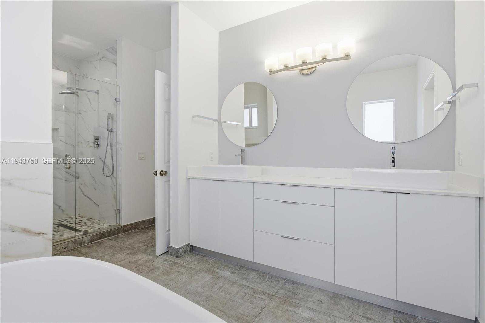 Small Image of 12920 SOUTH WEST 143RD TER, Miami Number 32