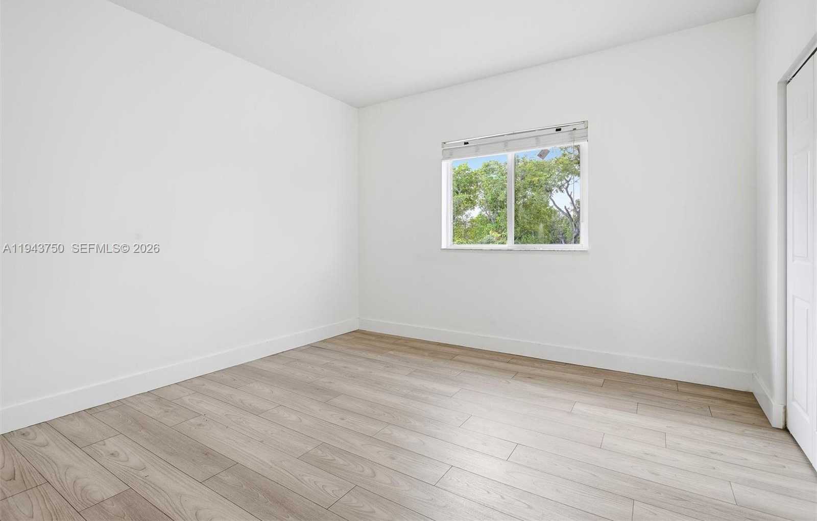 Small Image of 12920 SOUTH WEST 143RD TER, Miami Number 38