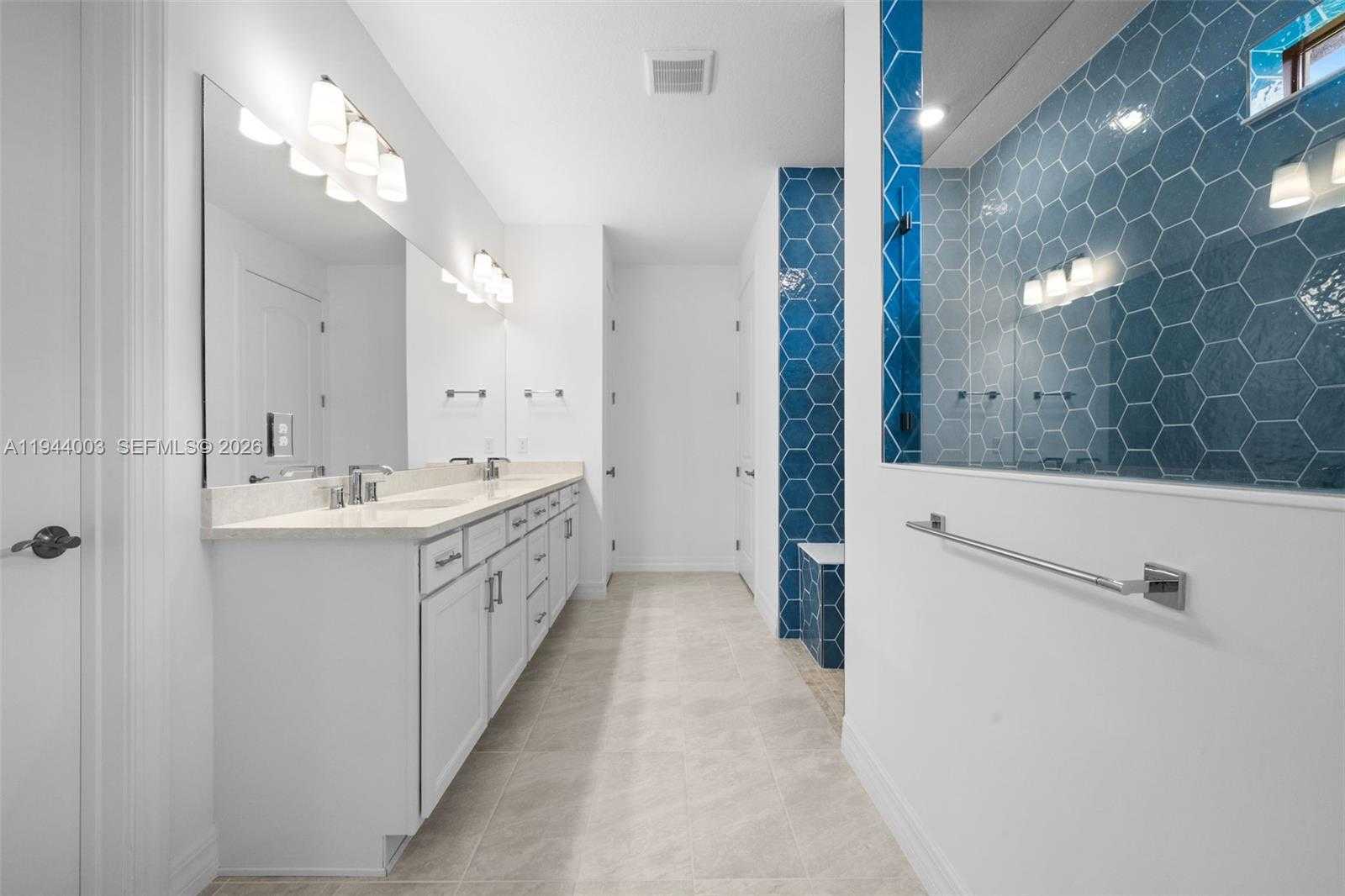 Small Image of 2715 PRIMROSE PL, Oakland Park Number 13