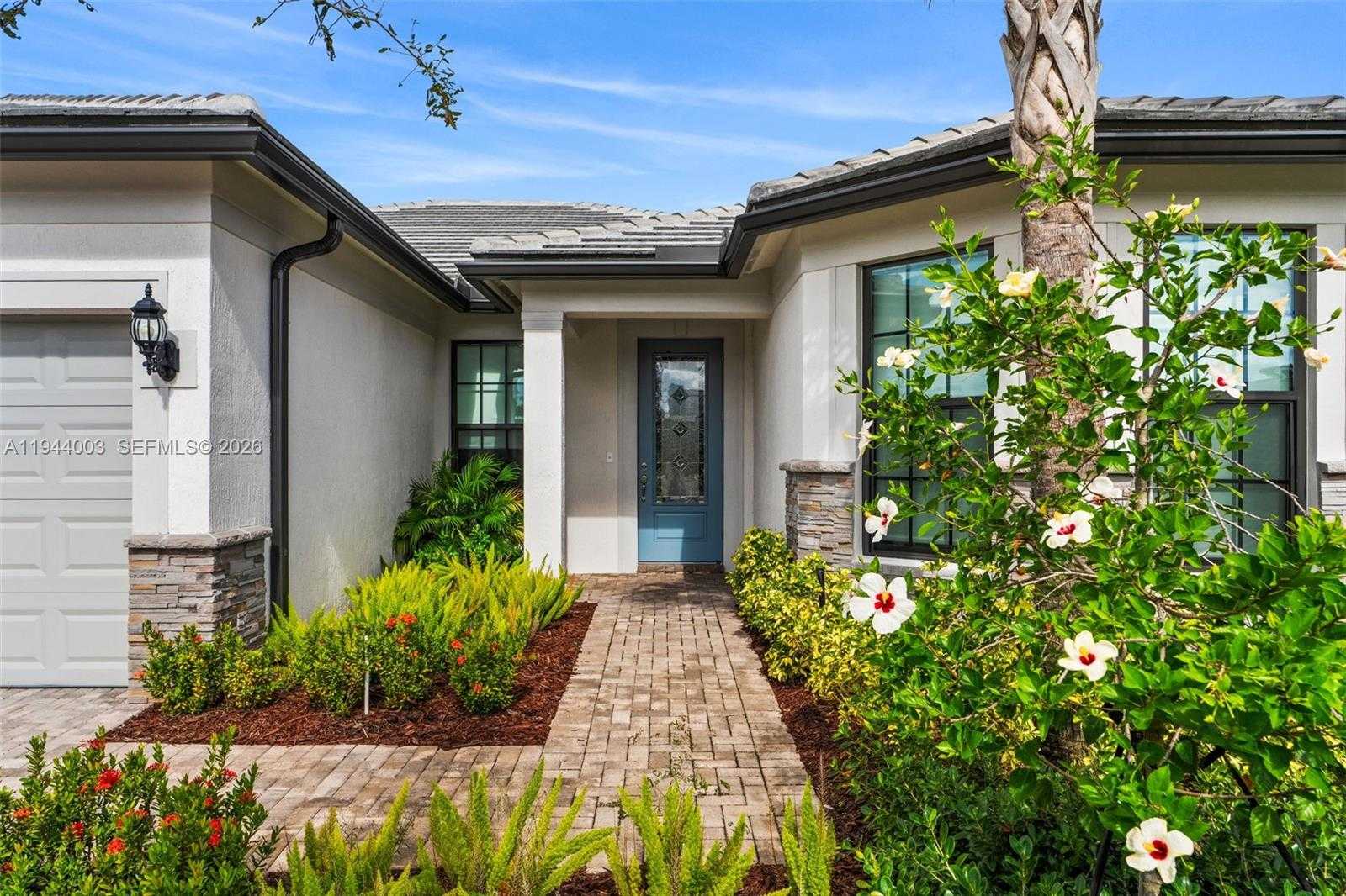 Small Image of 2715 PRIMROSE PL, Oakland Park Number 3