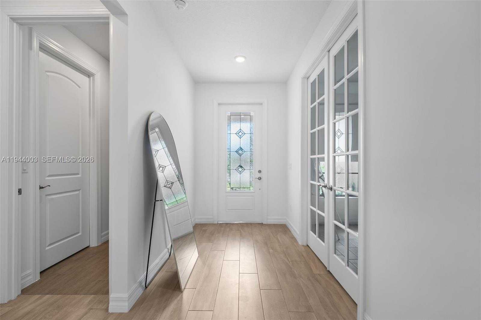 Small Image of 2715 PRIMROSE PL, Oakland Park Number 4