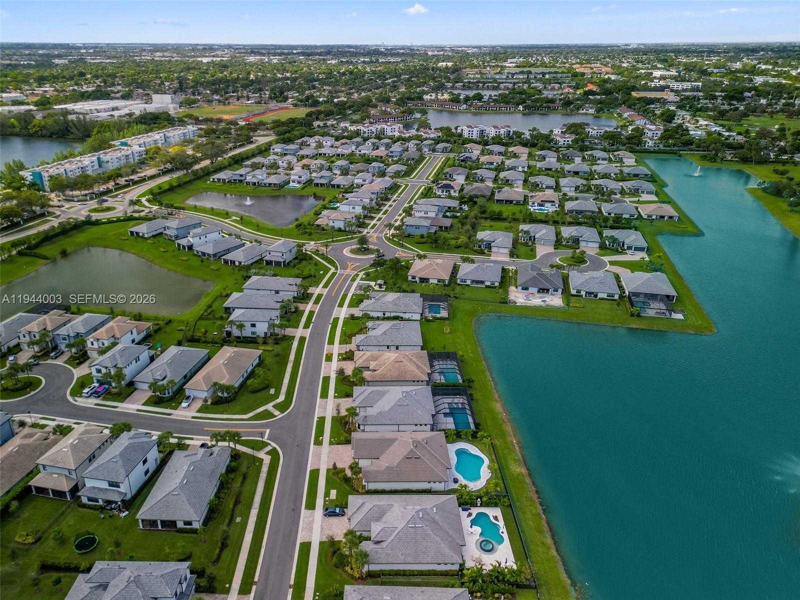 Small Image of 2715 PRIMROSE PL, Oakland Park Number 48