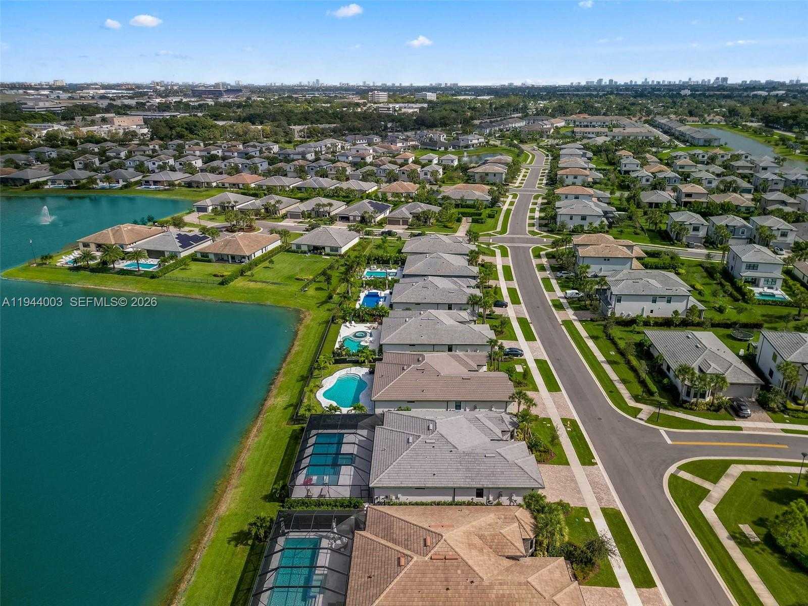 Small Image of 2715 PRIMROSE PL, Oakland Park Number 55