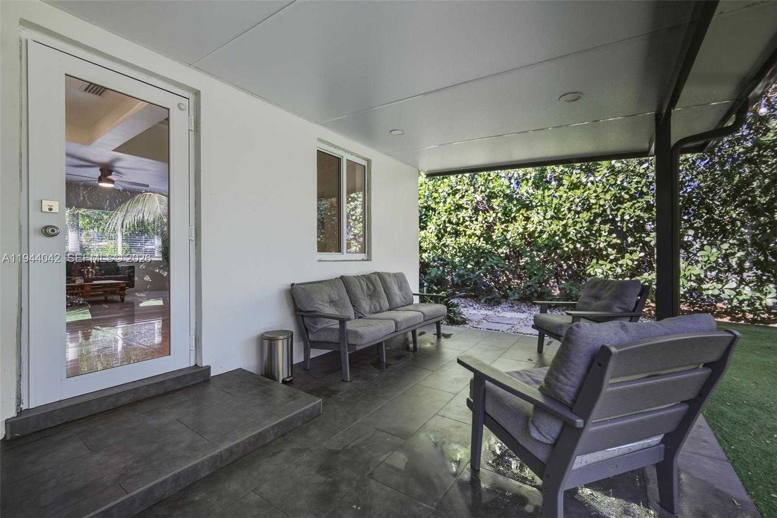 Small Image of 16101 NORTH EAST 8TH AVE, North Miami Beach Number 25