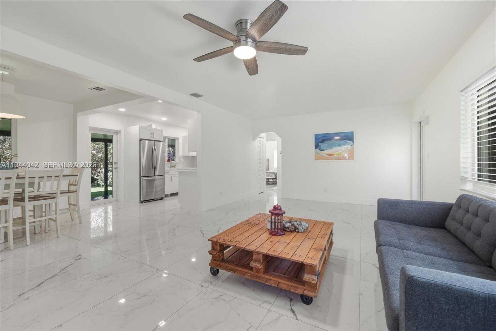 Small Image of 16101 NORTH EAST 8TH AVE, North Miami Beach Number 6