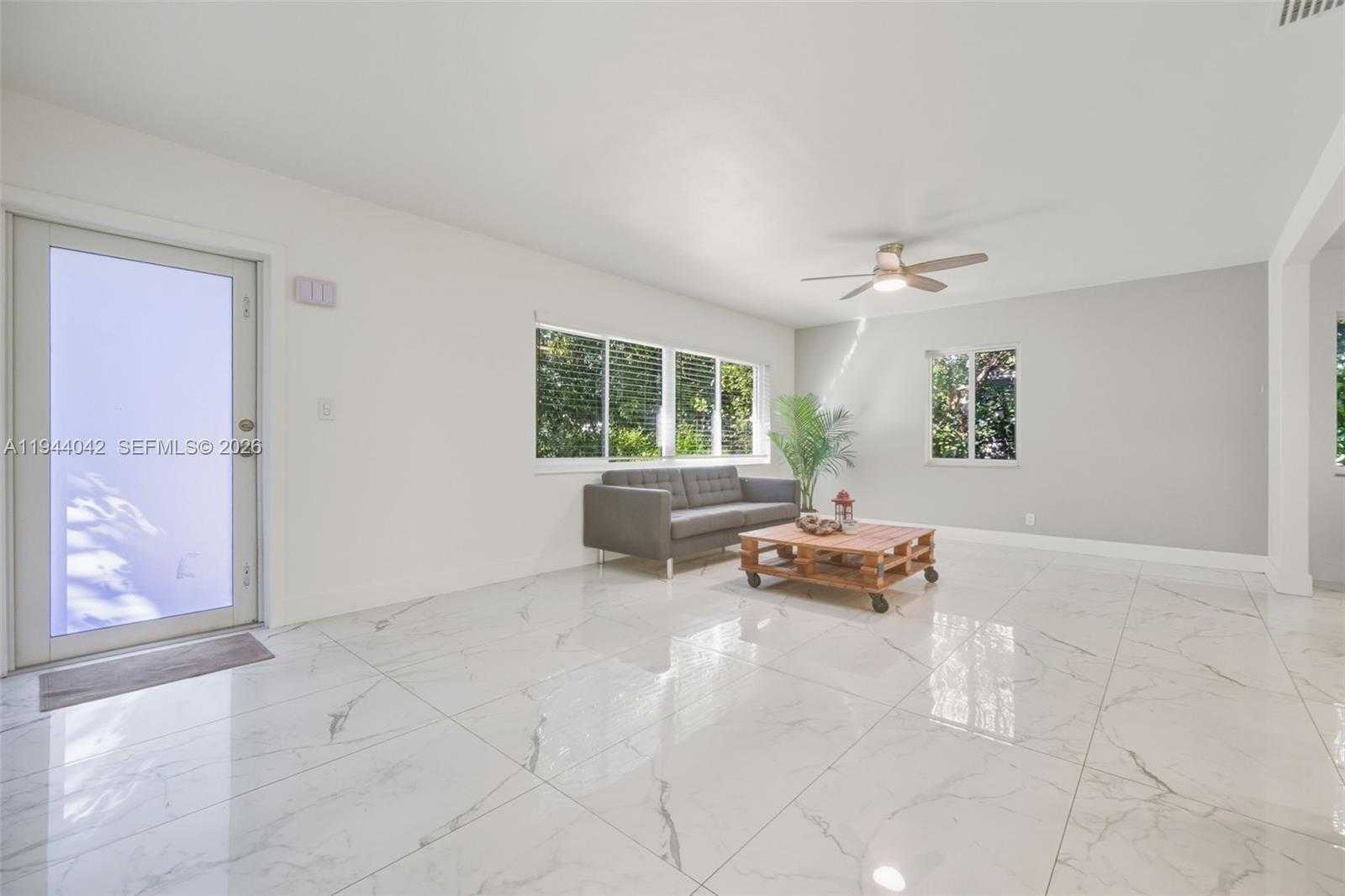 Small Image of 16101 NORTH EAST 8TH AVE, North Miami Beach Number 7